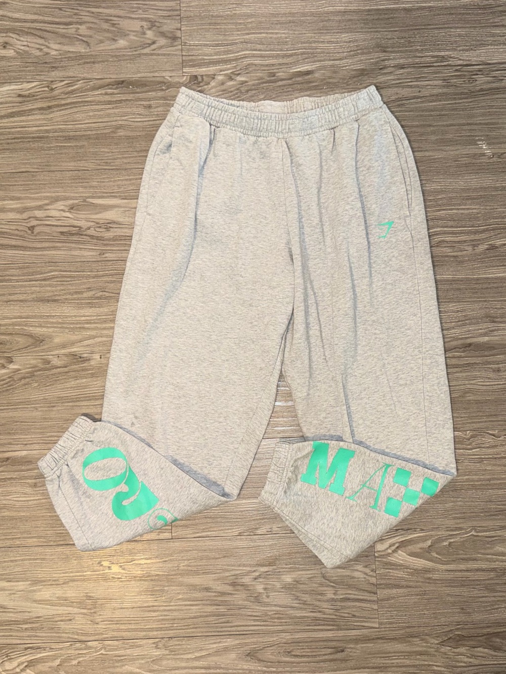 Gymshark Sweatpants “Maxed Out” Gray Women’s Sz Small Active Gym Fitness Workout